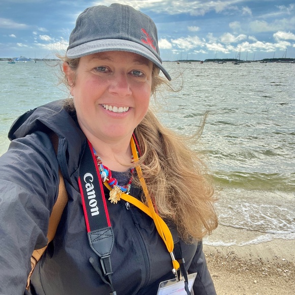 Meet your Posher, Amy - Picture 1 of 1